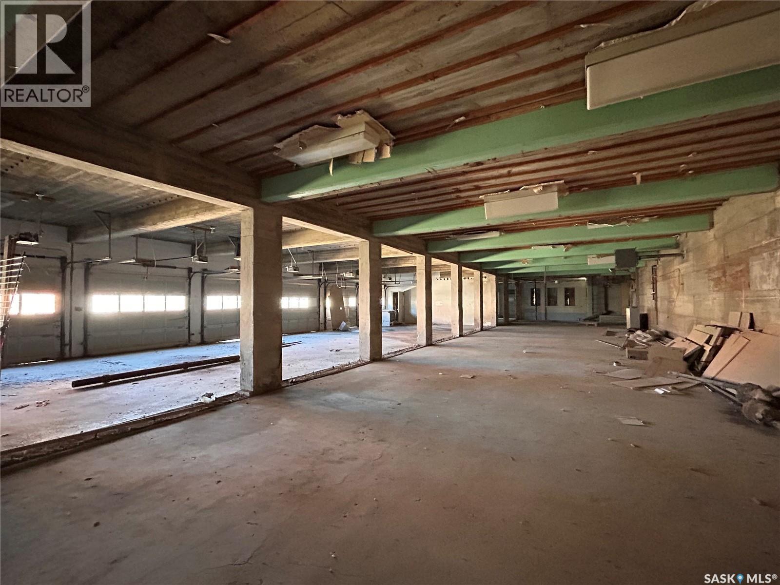 1942 100th Street, North Battleford, Saskatchewan  S9A 0X3 - Photo 5 - SK018282