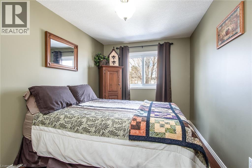 115 Activa Avenue, Kitchener, Ontario  N2E 3T3 - Photo 28 - 40810739