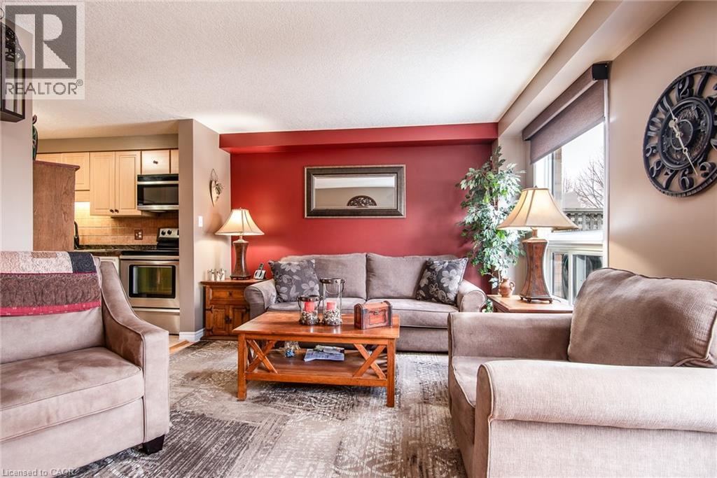 115 Activa Avenue, Kitchener, Ontario  N2E 3T3 - Photo 5 - 40810739