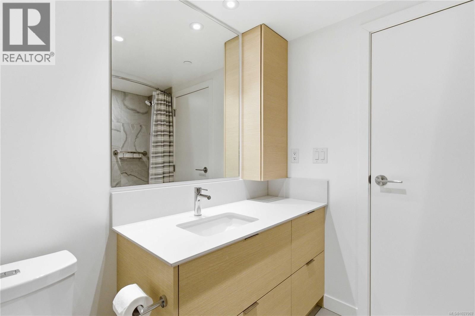 1001 848 Yates St, Victoria, British Columbia  V8W 0G2 - Photo 18 - 1027902