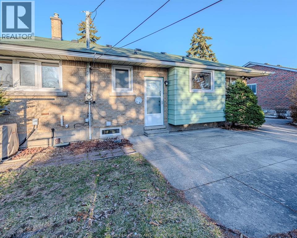3891 Longfellow, Windsor, Ontario  N9G 2B4 - Photo 29 - 26004847