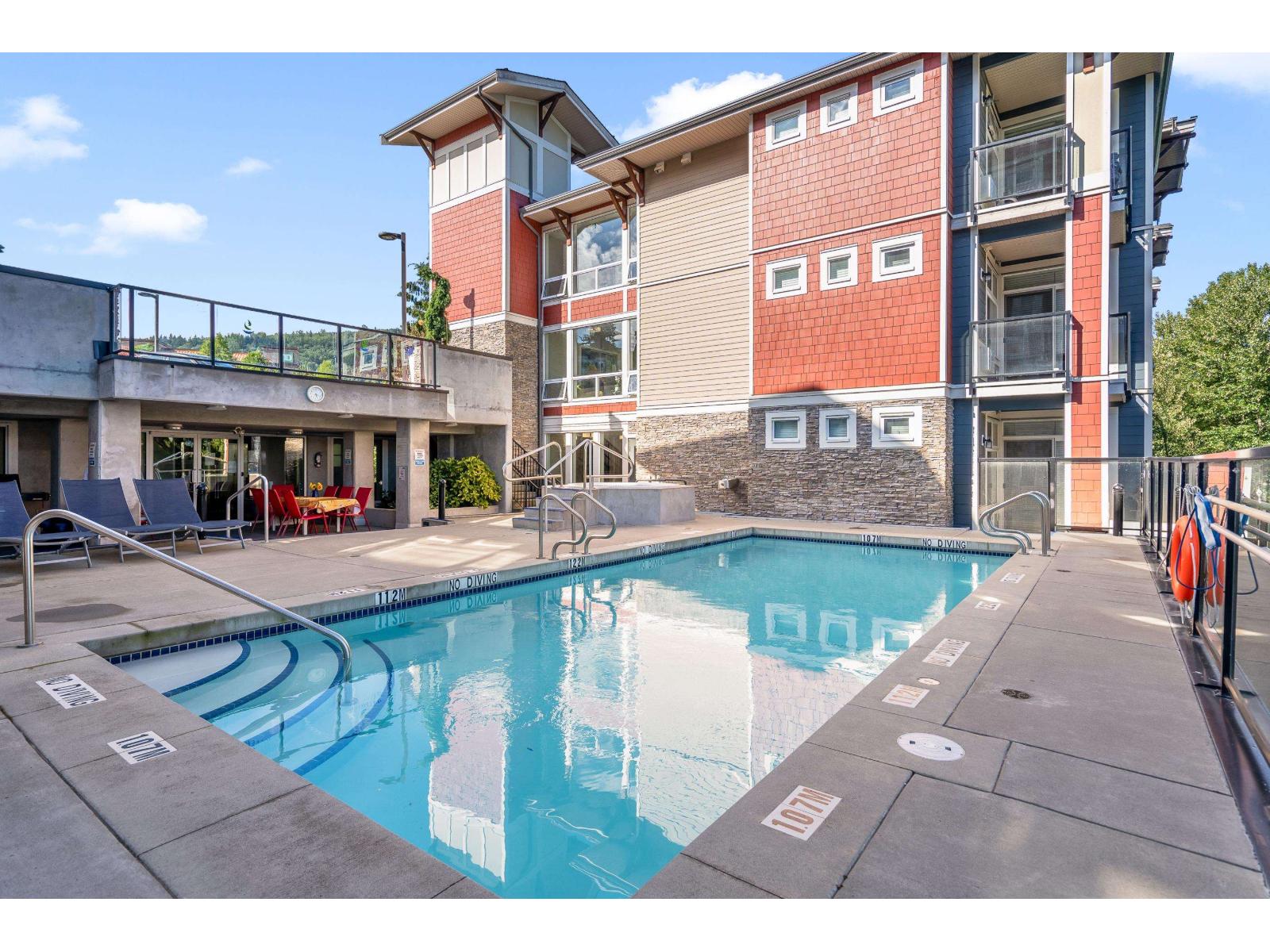 404 2238 WHATCOM ROAD, Abbotsford, British Columbia