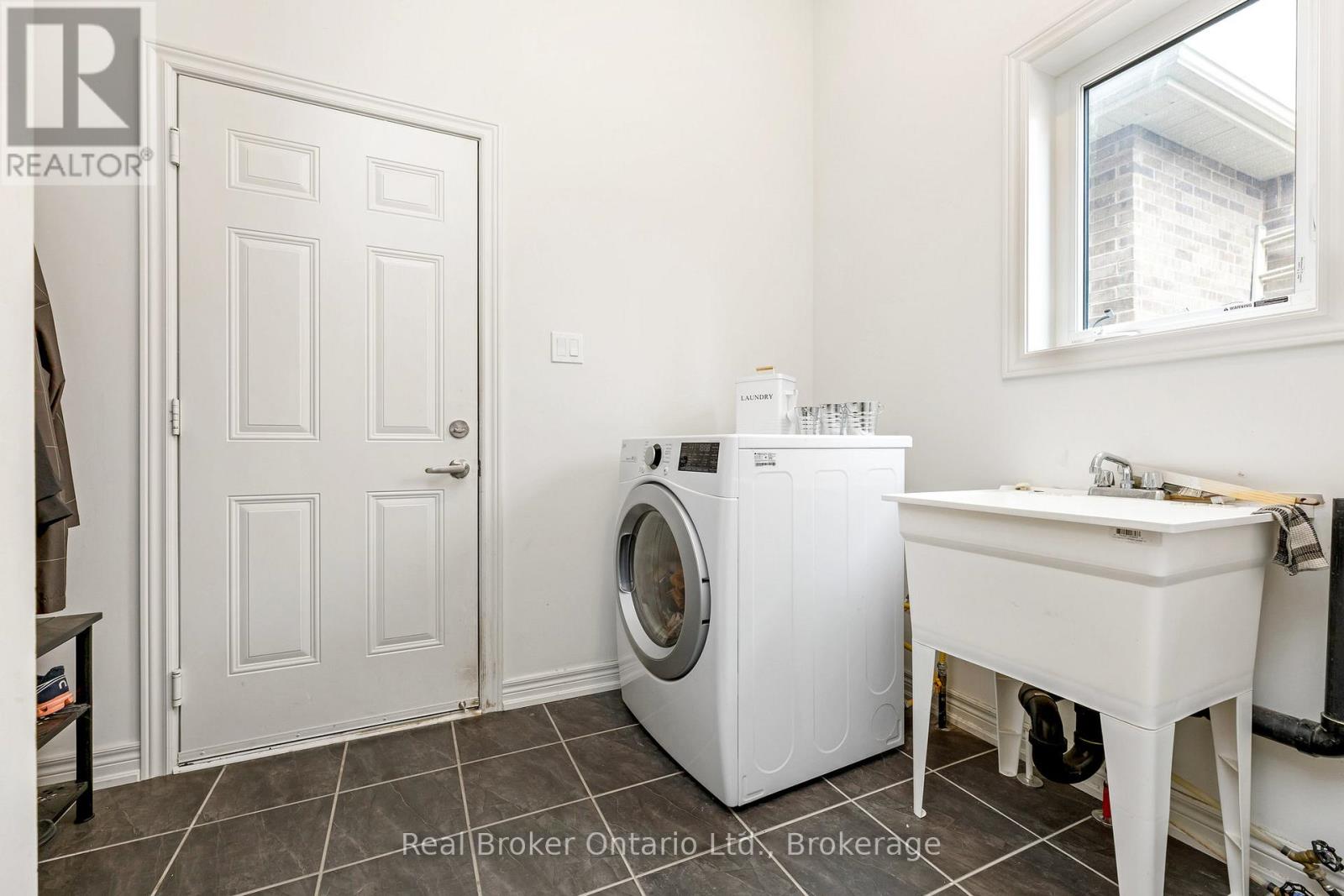 61 Kirvan Street, Centre Wellington, Ontario  N1M 0G9 - Photo 21 - X12862028