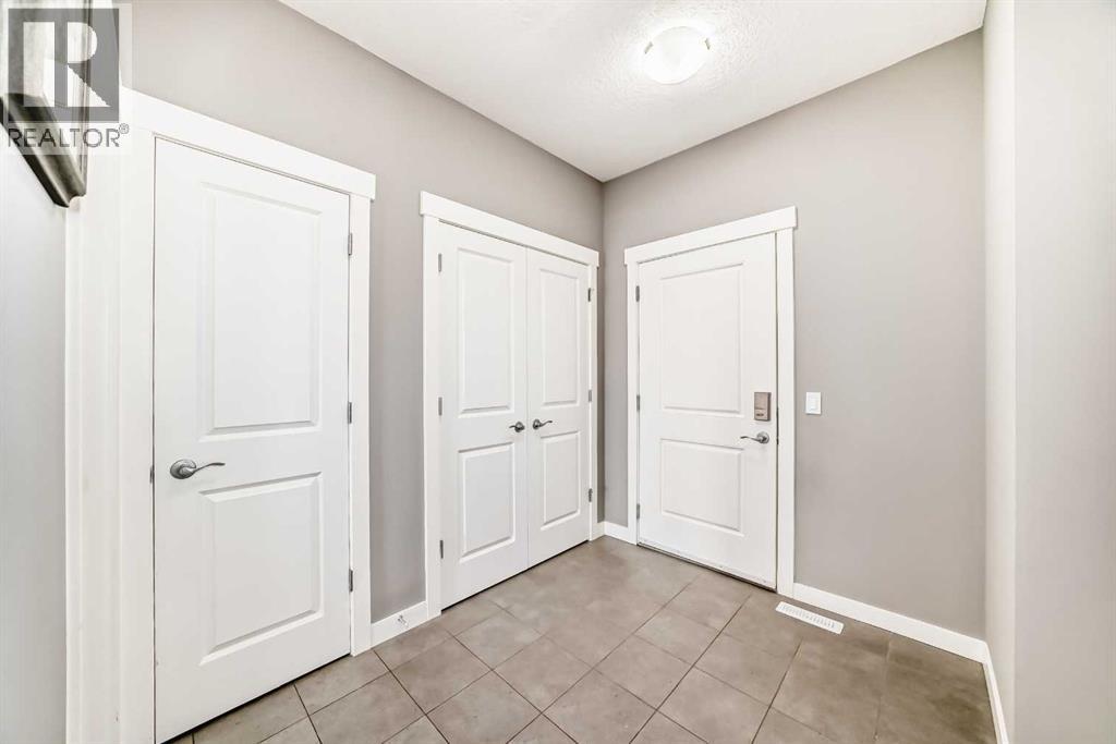 18 Mount Rae Place, Okotoks, Alberta  T1S 0P1 - Photo 25 - A2287857