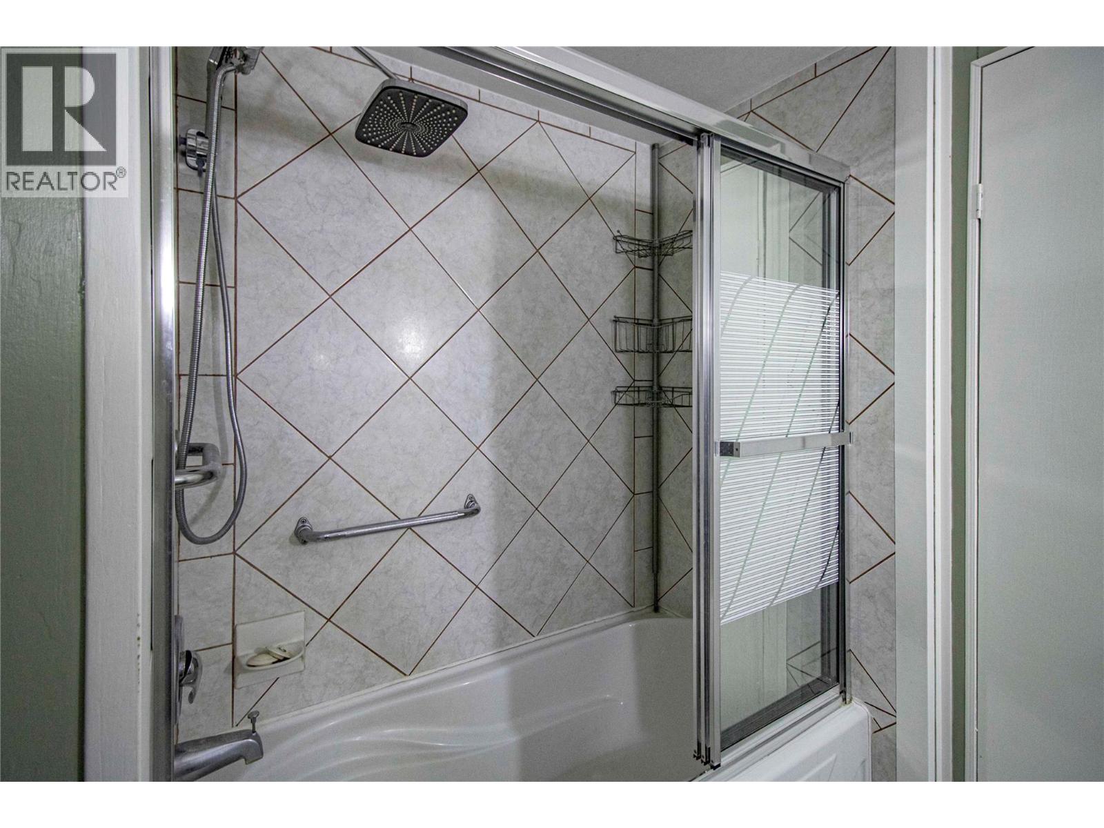 7171 Island Way Road, Oliver, British Columbia  V0H 1T7 - Photo 22 - 10378466