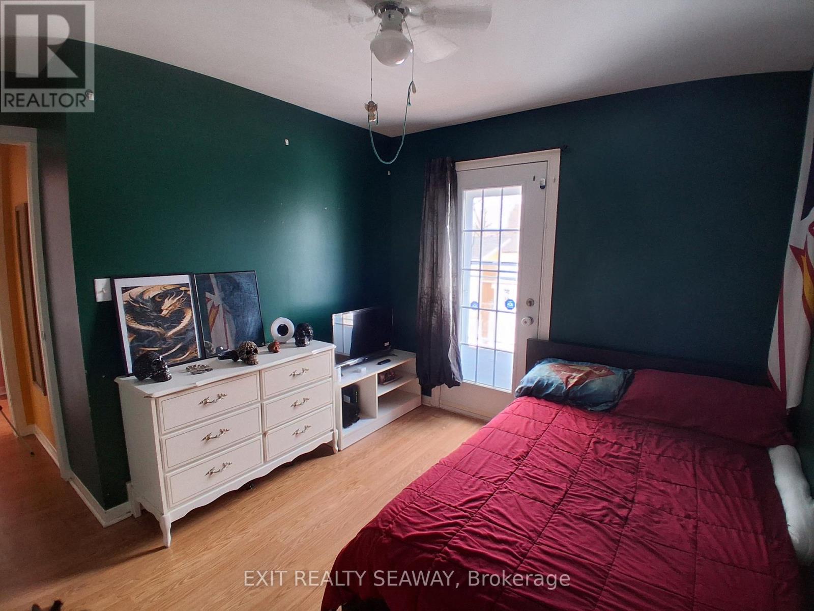 303 Eleventh Street W, Cornwall, Ontario  K6J 3B5 - Photo 7 - X12862072