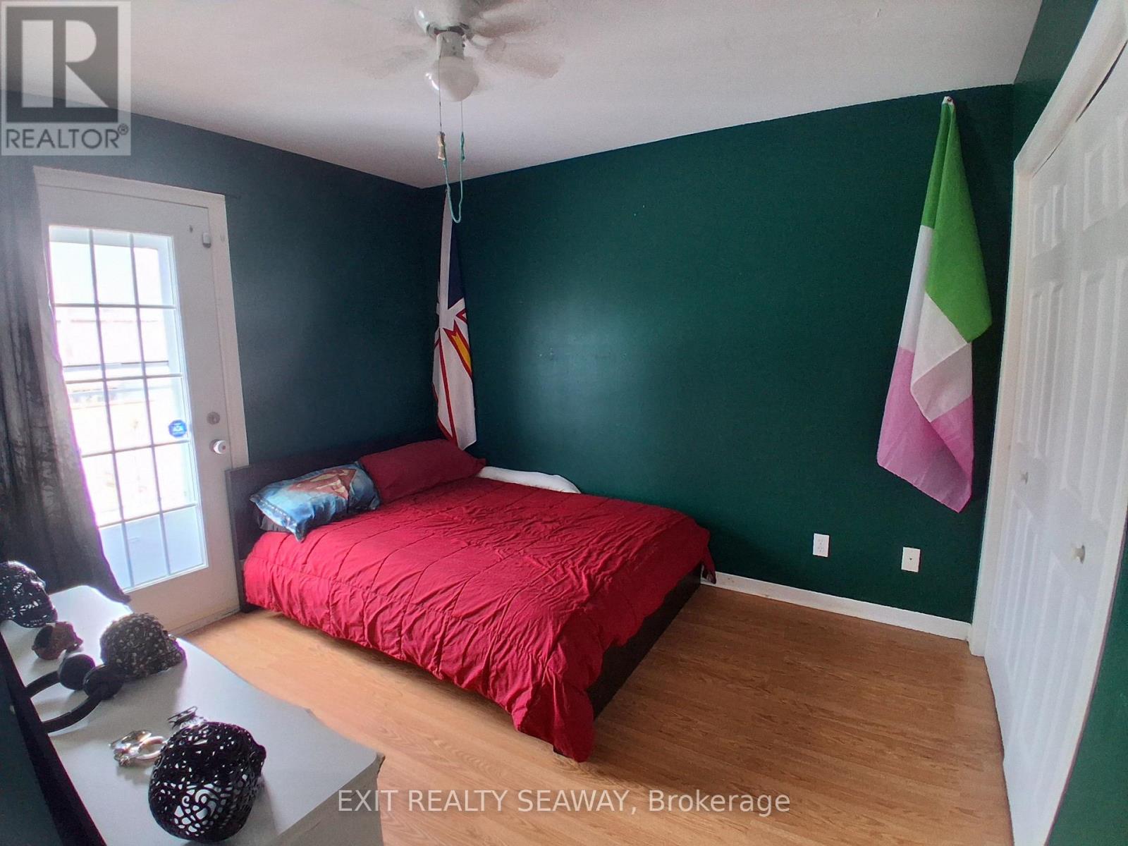 303 Eleventh Street W, Cornwall, Ontario  K6J 3B5 - Photo 8 - X12862072