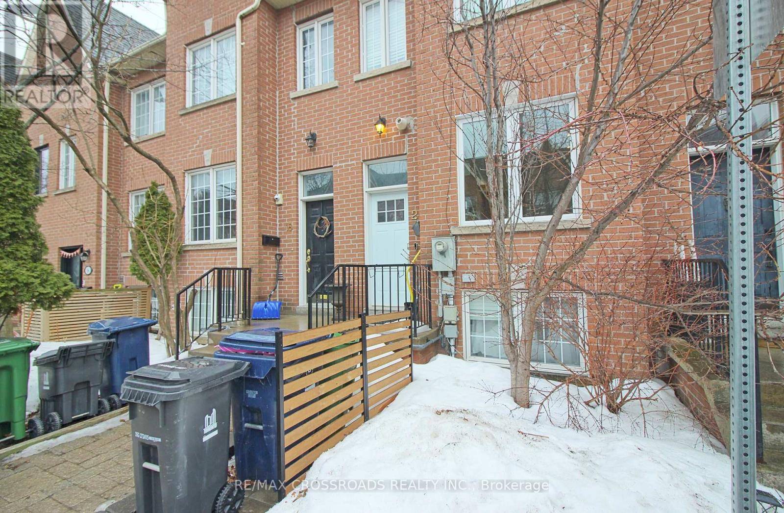 20 BRICK COURT, Toronto, Ontario