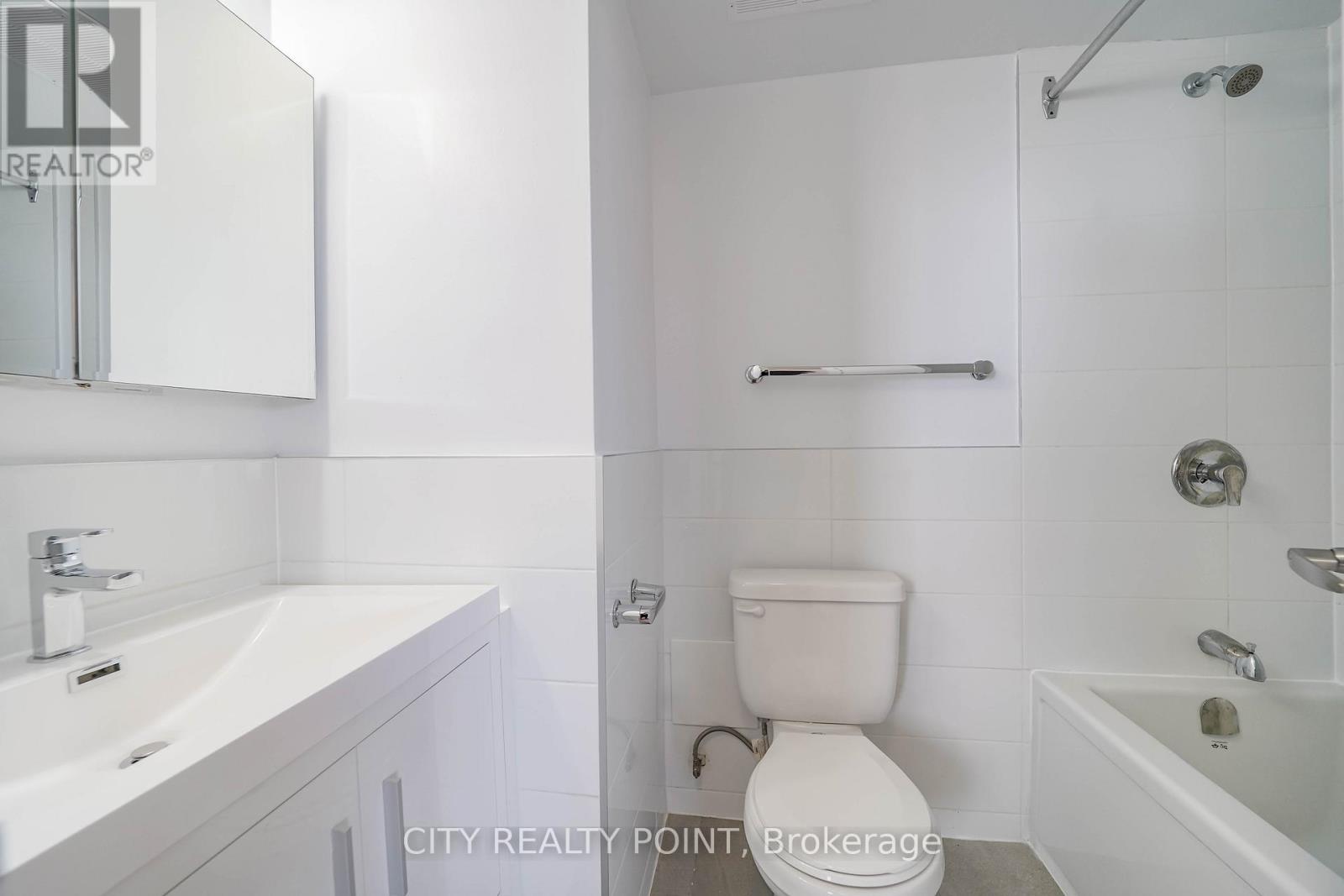 1008 - 1500 Bathurst Street, Toronto (Humewood-Cedarvale), Ontario  M5P 3L3 - Photo 10 - C12768512