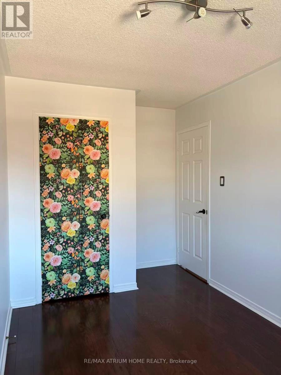 56 Ellesmere Street, Richmond Hill, Ontario  L4B 4E2 - Photo 11 - N12862020