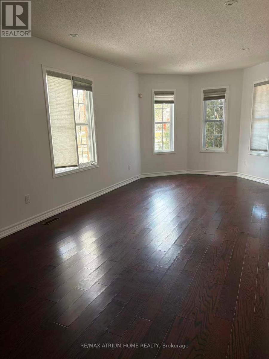 56 Ellesmere Street, Richmond Hill, Ontario  L4B 4E2 - Photo 2 - N12862020