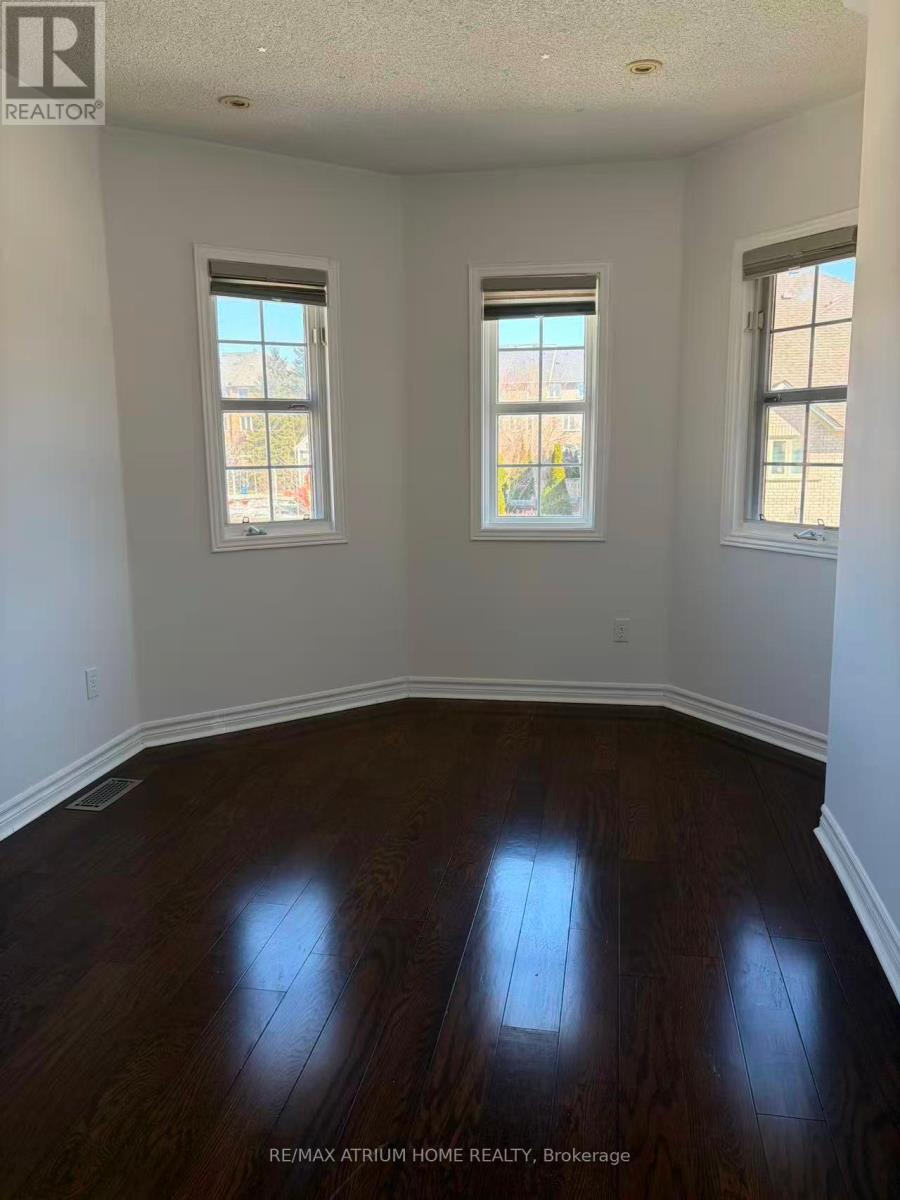 56 Ellesmere Street, Richmond Hill, Ontario  L4B 4E2 - Photo 9 - N12862020