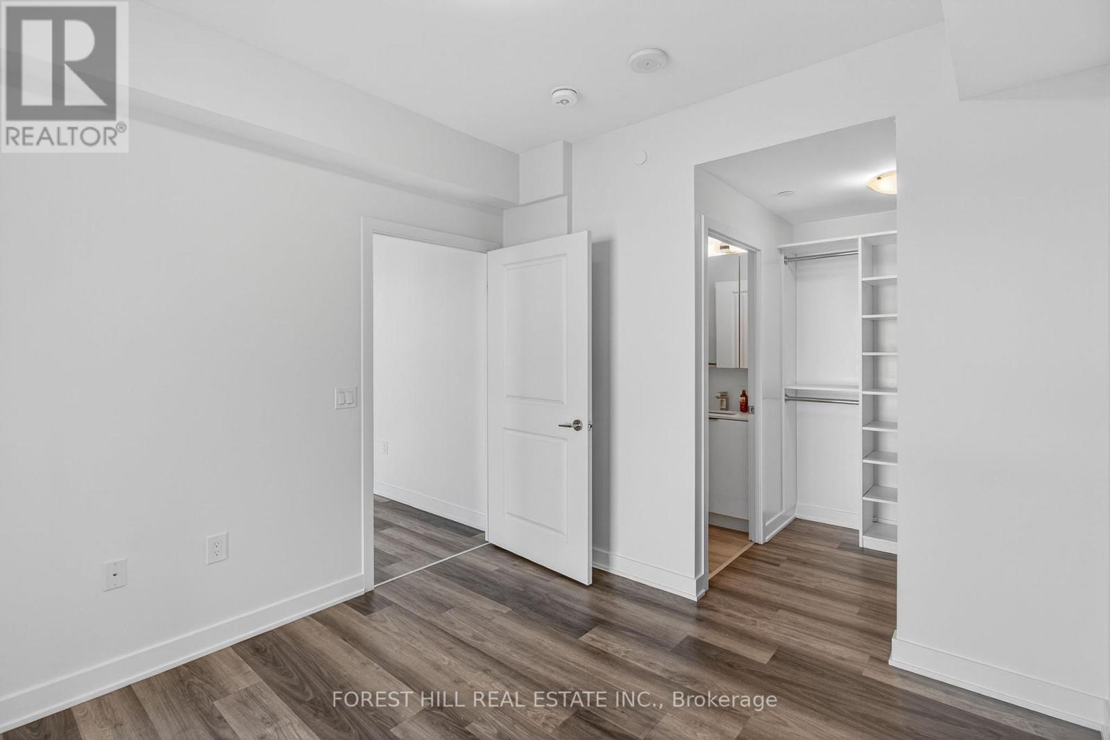 529 - 100 Eagle Rock Way, Vaughan, Ontario  L6A 5B9 - Photo 12 - N12862092