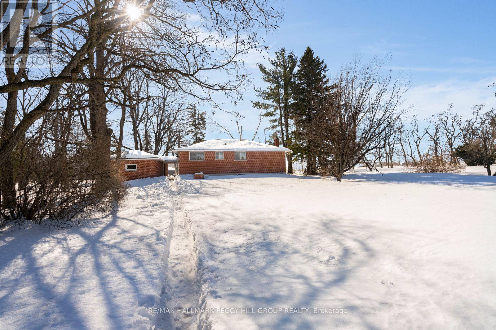 1646 Big Bay Point Road, Innisfil, Ontario  L9S 2R3 - Photo 12 - N12862222