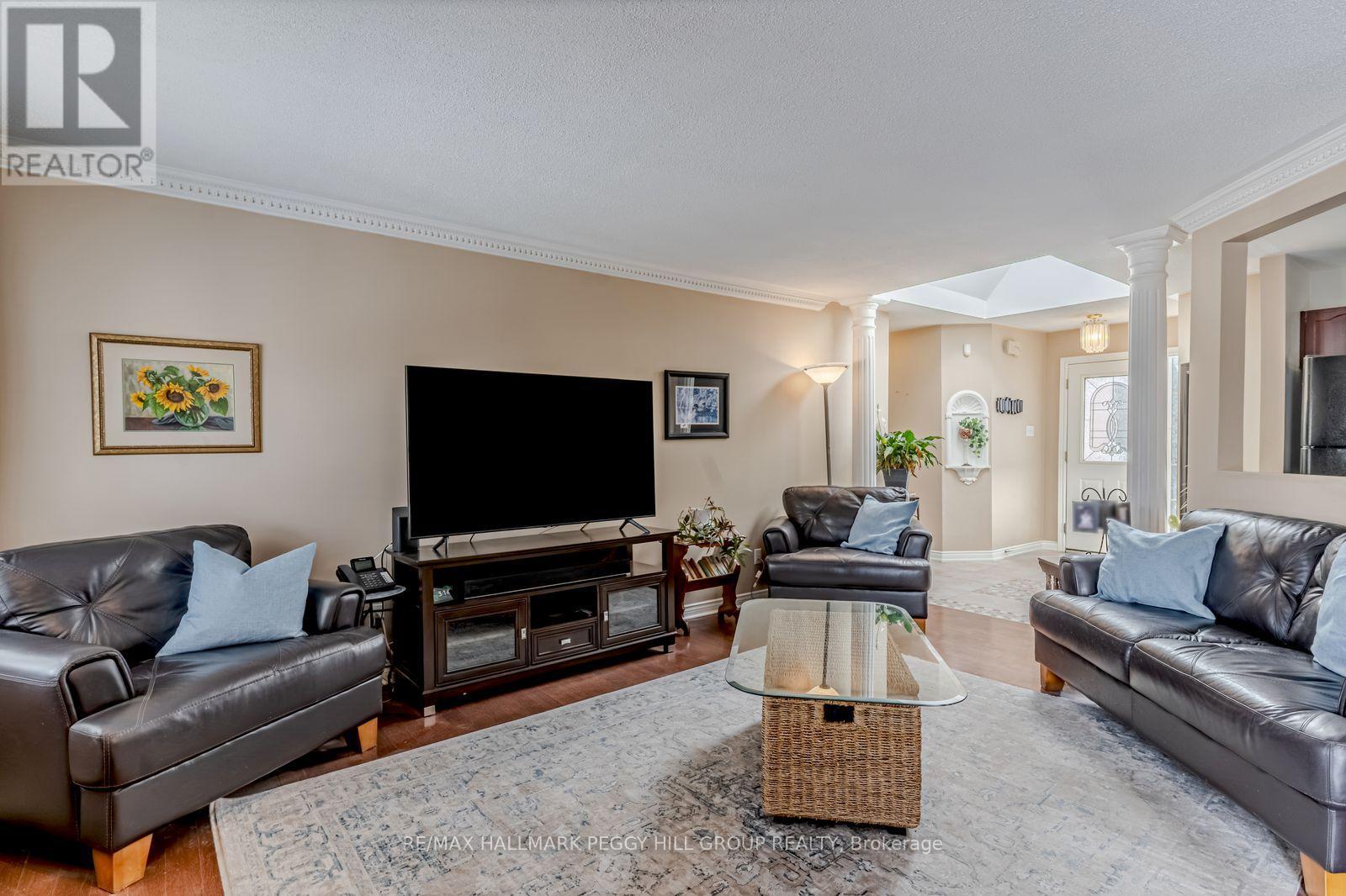 25 Kell Place, Barrie (Bayshore), Ontario  L4N 9K4 - Photo 3 - S12862052