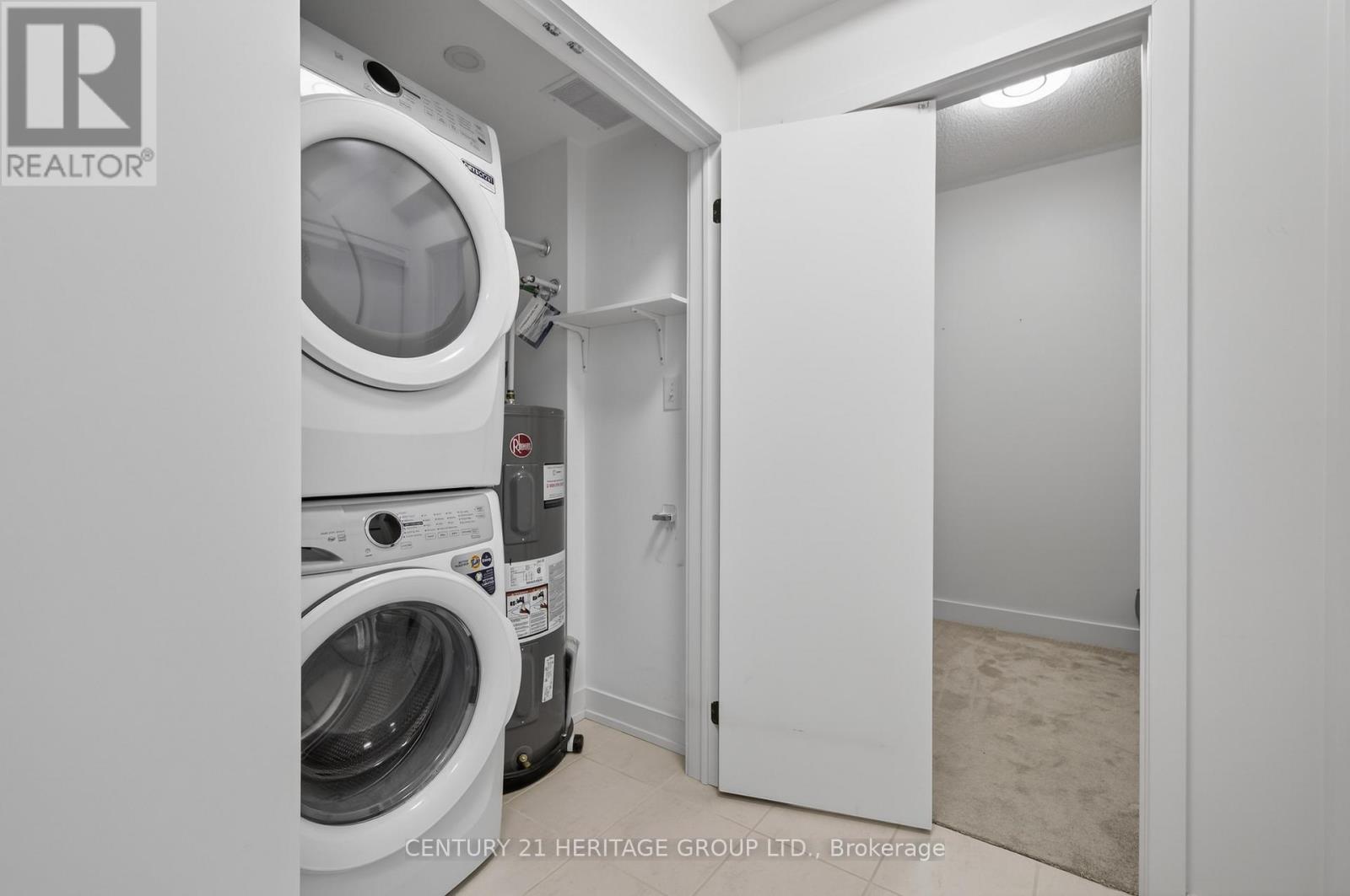 4 Spice Way, Barrie, Ontario  L9J 0M2 - Photo 16 - S12862132