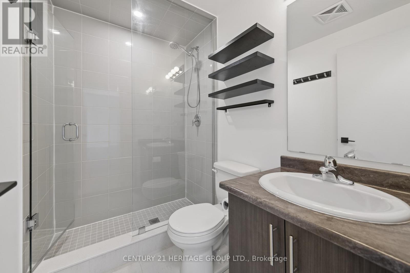 4 Spice Way, Barrie, Ontario  L9J 0M2 - Photo 19 - S12862132