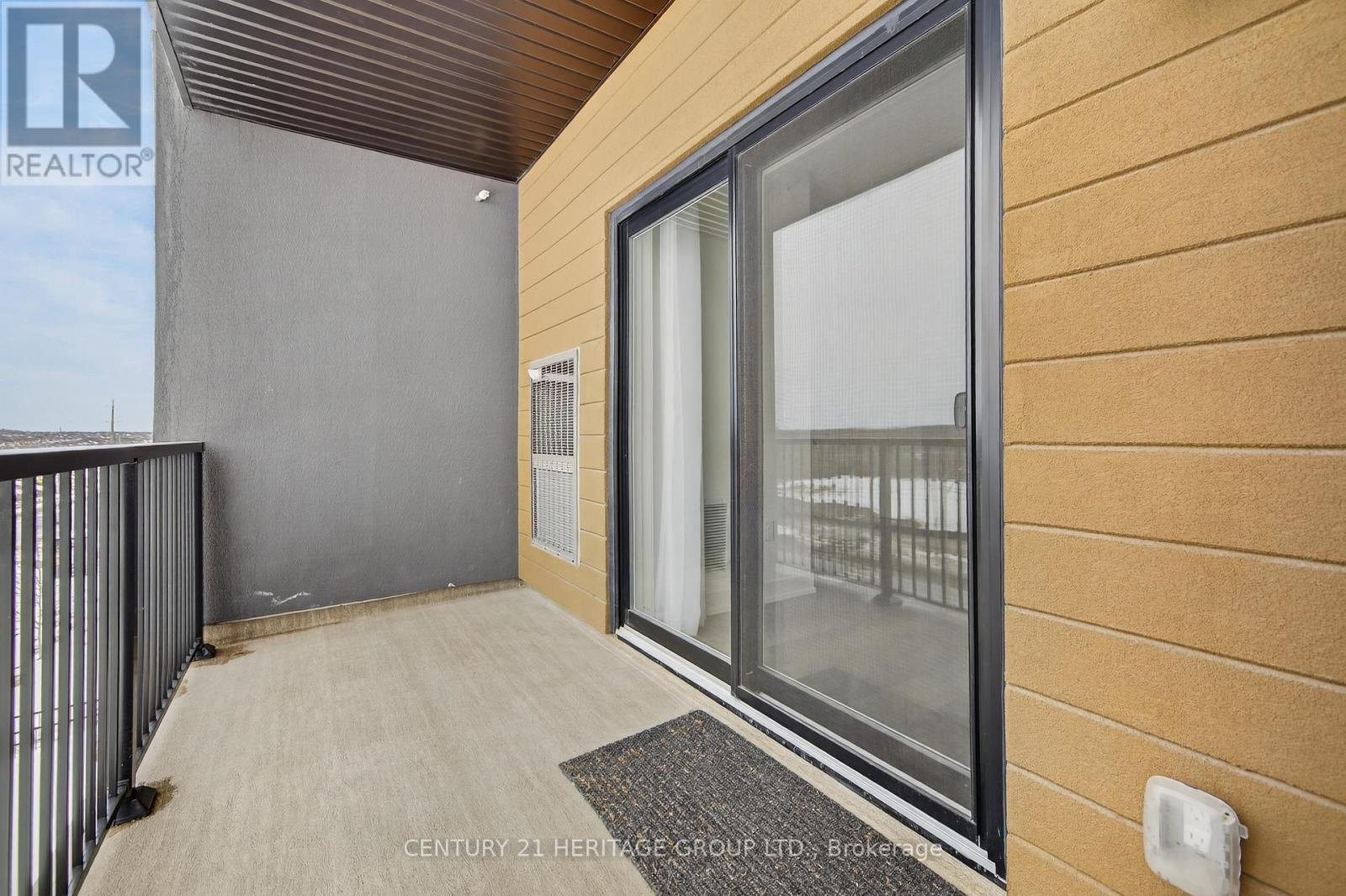 4 Spice Way, Barrie, Ontario  L9J 0M2 - Photo 24 - S12862132