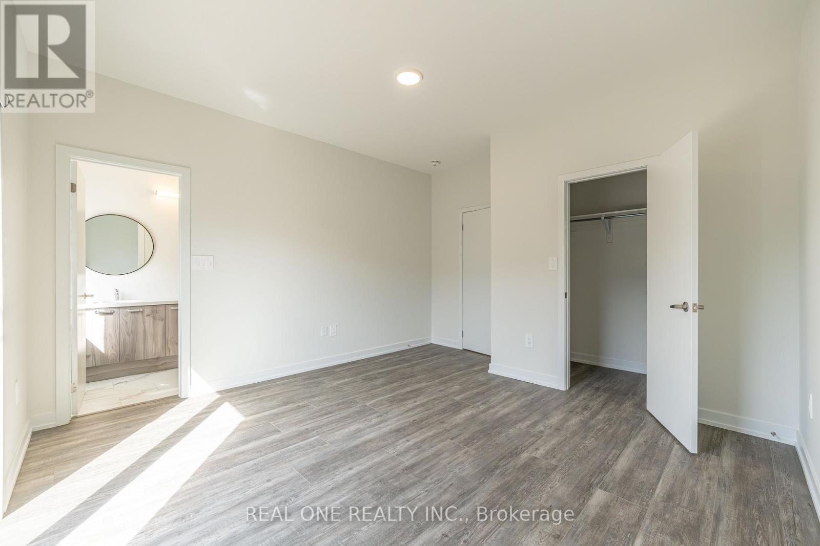 6 Mermot Lane, Richmond Hill, Ontario  L4B 0J5 - Photo 31 - N12780480