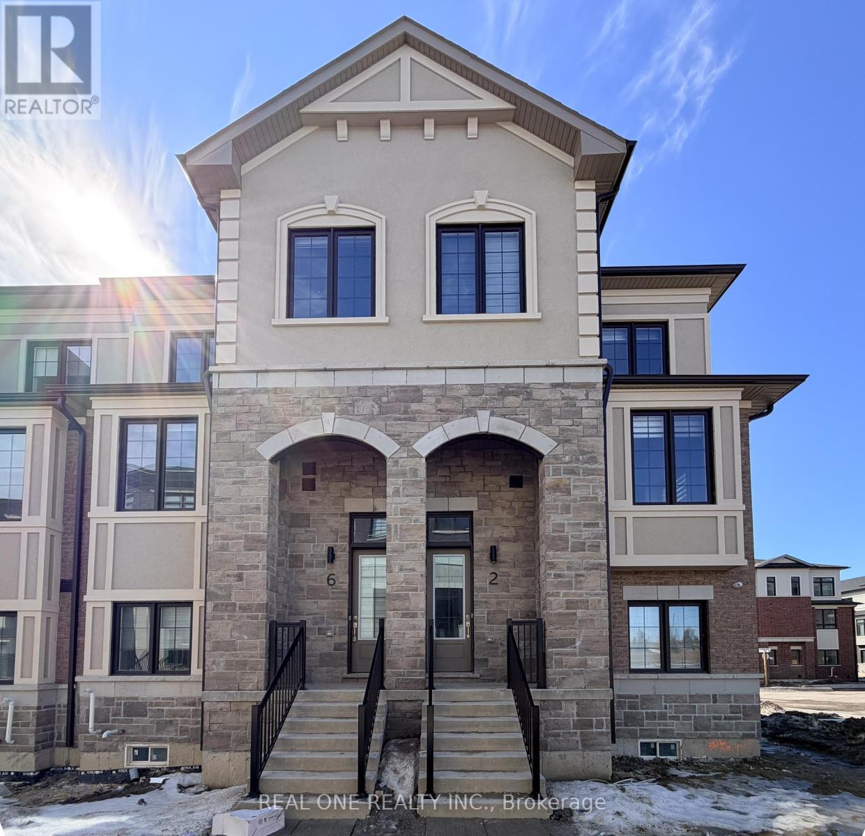 6 MERMOT LANE, richmond hill (headford business park), Ontario