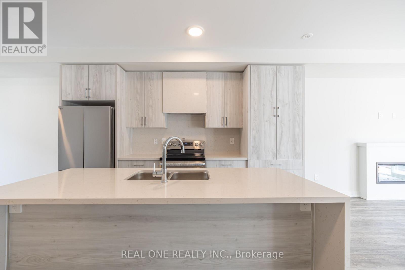 6 Mermot Lane, Richmond Hill, Ontario  L4B 0J5 - Photo 13 - N12780480