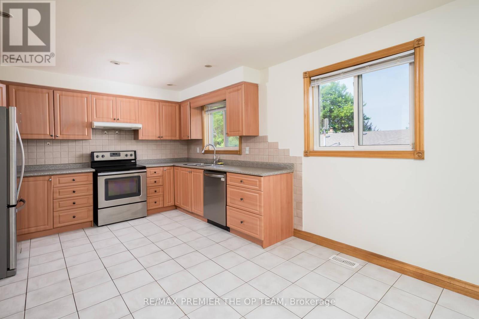 123 Willis Road, Vaughan, Ontario  L4L 2S4 - Photo 16 - N12722600