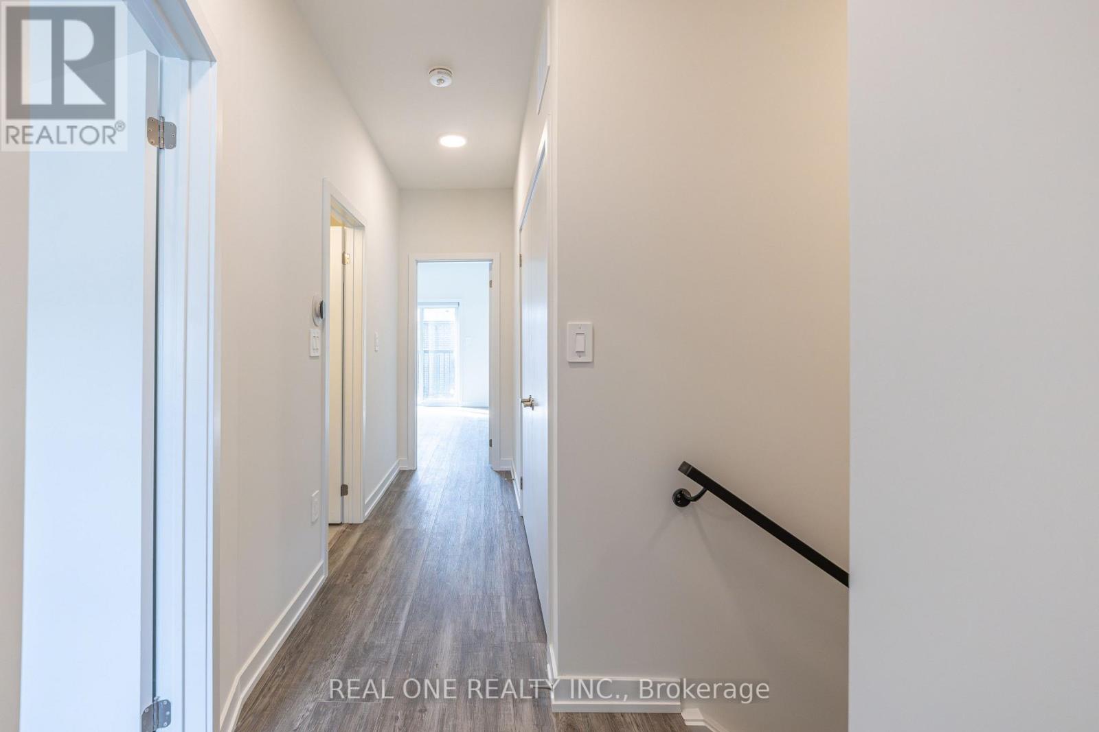 6 Mermot Lane, Richmond Hill, Ontario  L4B 0J5 - Photo 22 - N12780480