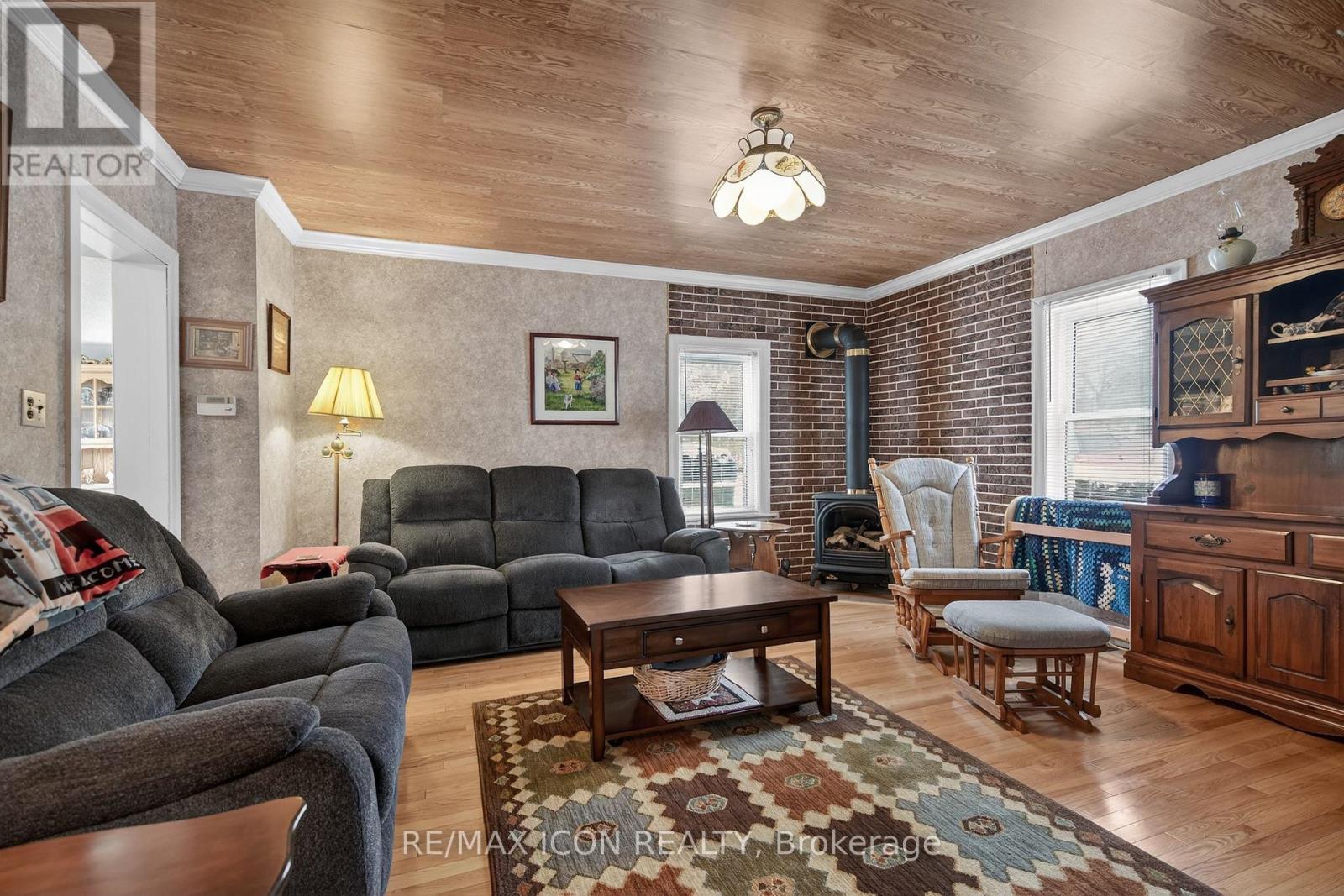 38236 Fingal Line, Southwold, Ontario  N5P 3S5 - Photo 12 - X12724300