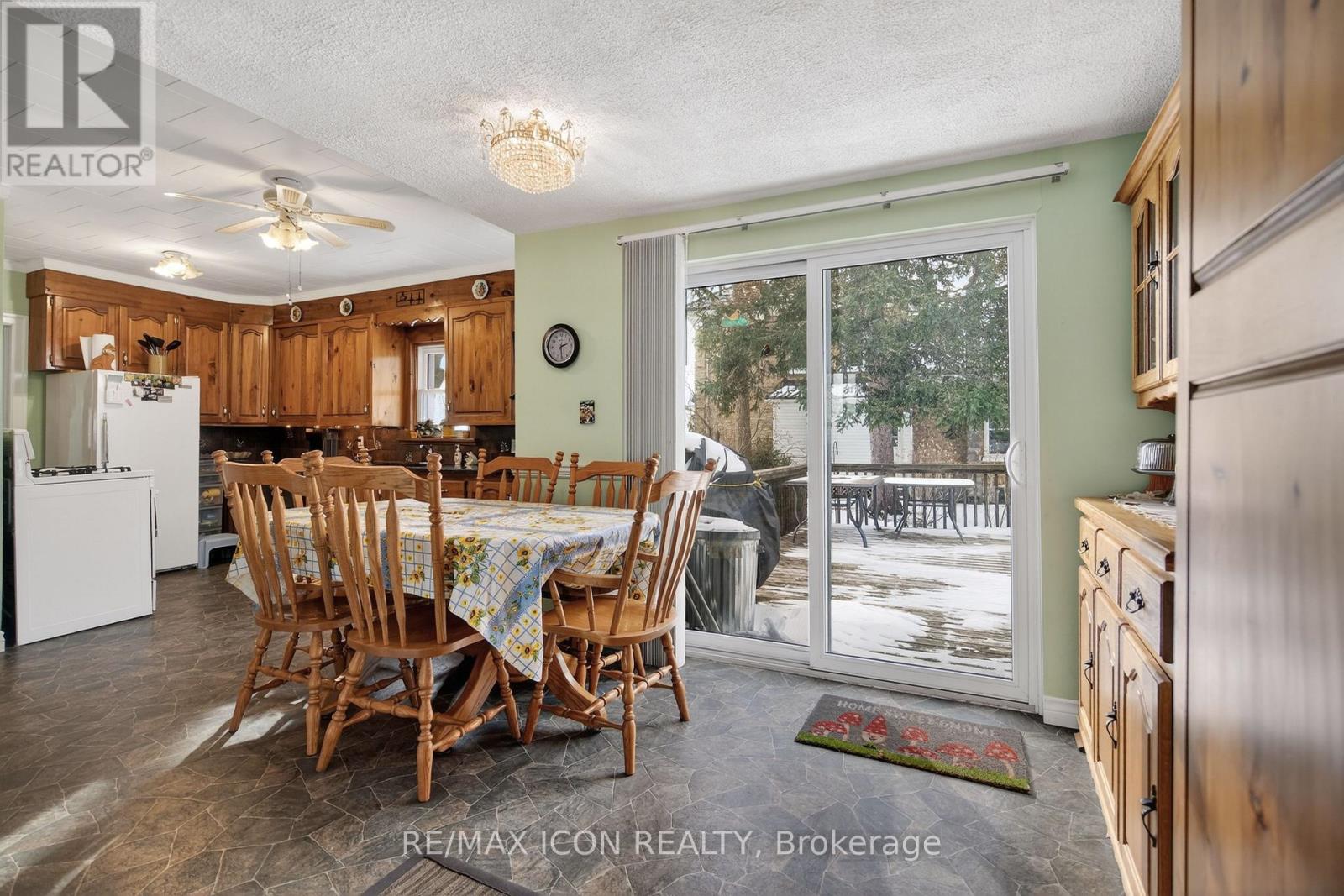 38236 Fingal Line, Southwold, Ontario  N5P 3S5 - Photo 16 - X12724300