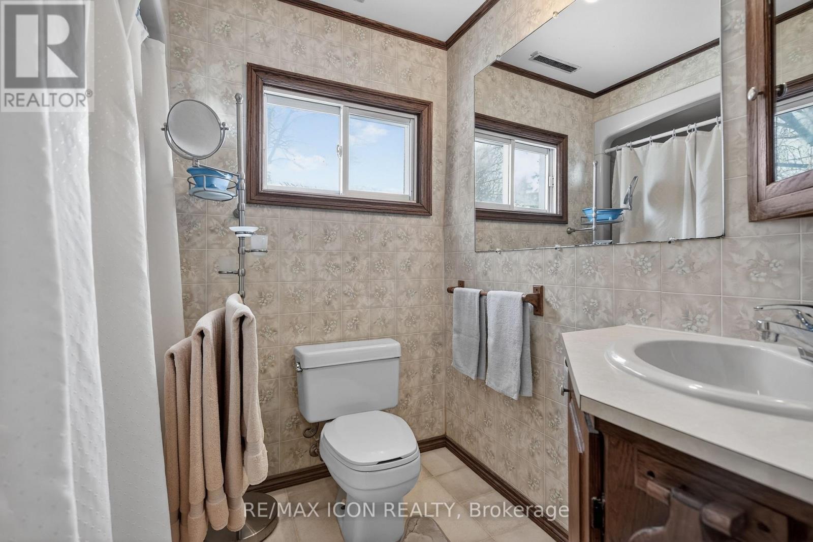 38236 Fingal Line, Southwold, Ontario  N5P 3S5 - Photo 32 - X12724300