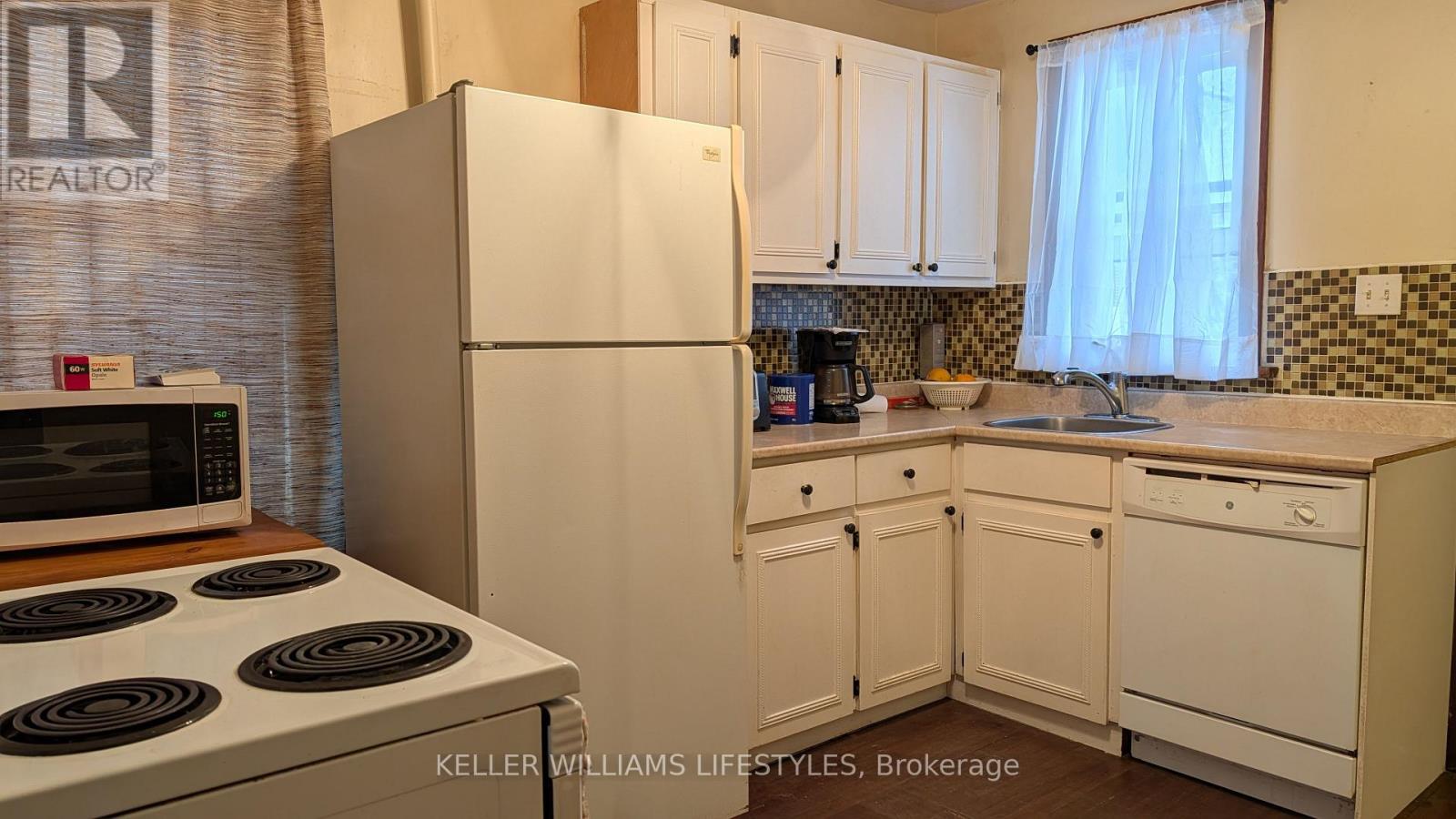 1004 Hamilton Road, London East, Ontario  N5W 1A5 - Photo 24 - X12820328