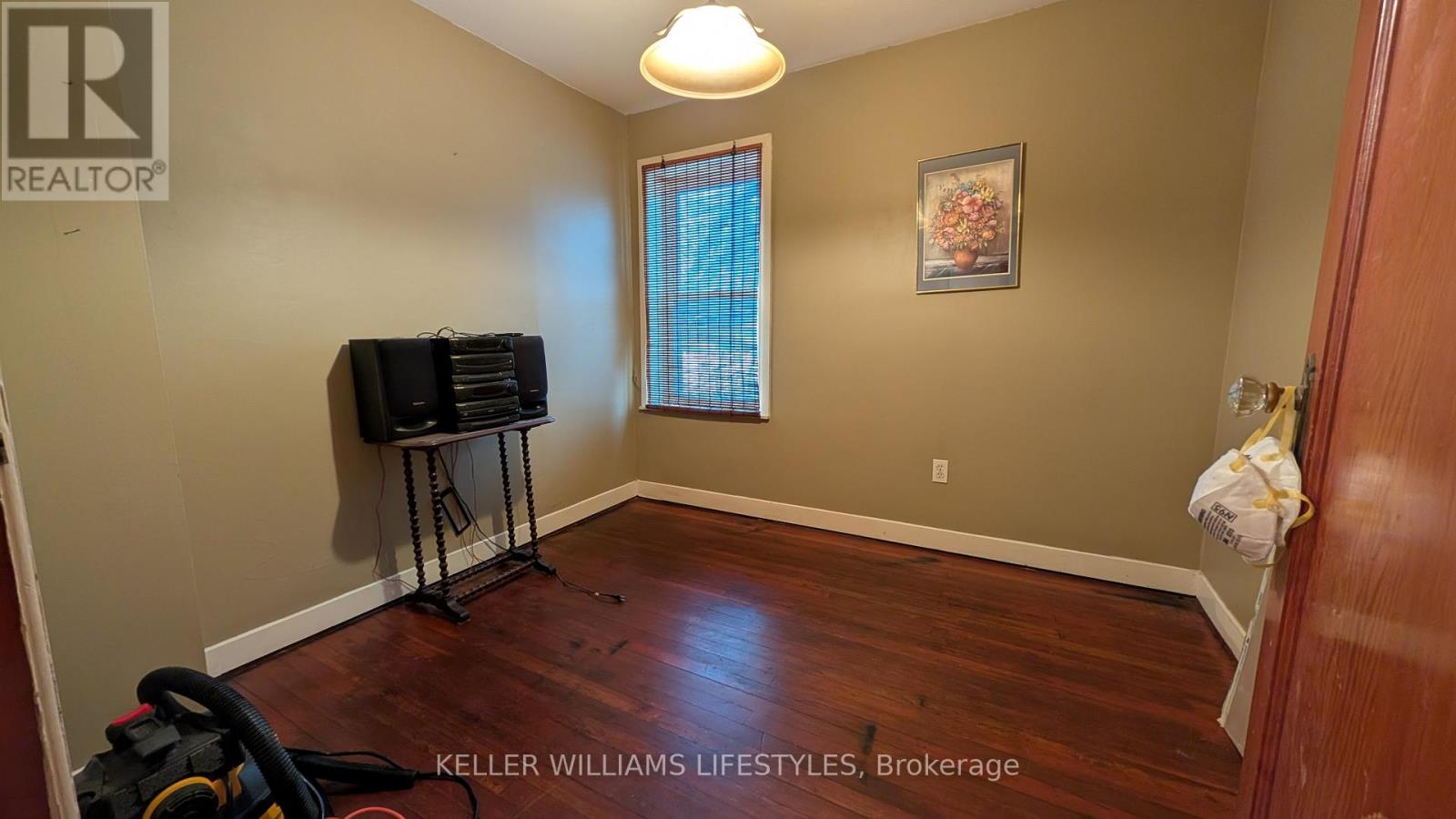 1004 Hamilton Road, London East, Ontario  N5W 1A5 - Photo 28 - X12820328