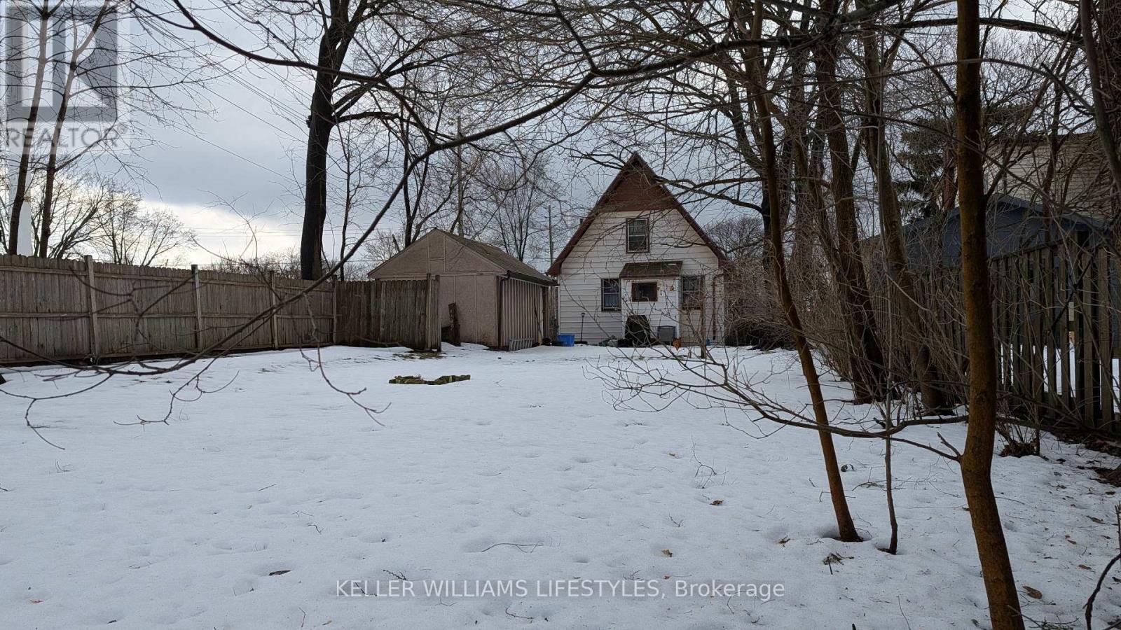 1004 Hamilton Road, London East, Ontario  N5W 1A5 - Photo 8 - X12820328