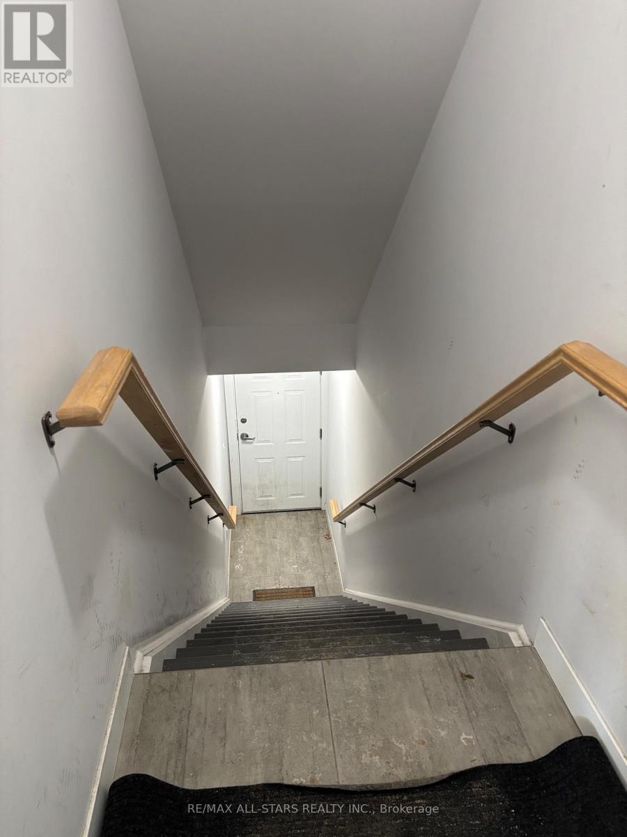 216 - 338 Albert Street, Waterloo, Ontario  N2L 3T8 - Photo 5 - X12858400