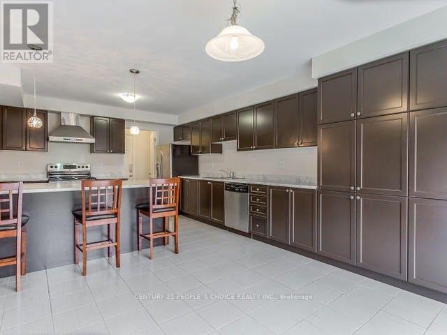 4 Dublin Road, Brampton, Ontario  L7A 0T6 - Photo 6 - W12861992