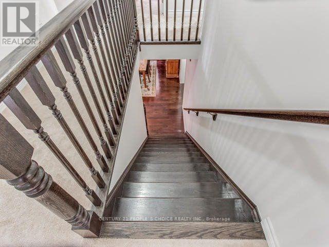 4 Dublin Road, Brampton, Ontario  L7A 0T6 - Photo 9 - W12861992