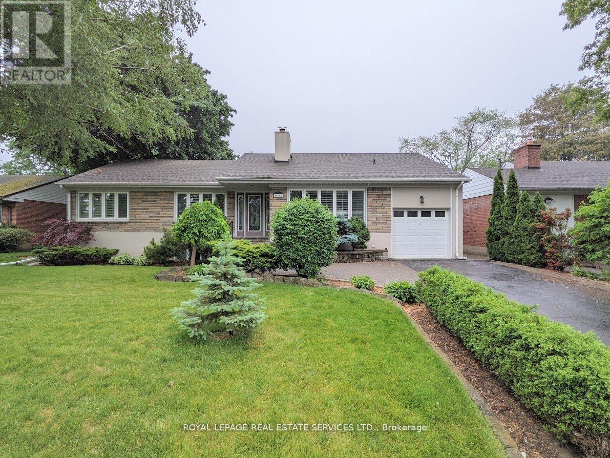 1602 LINCOLNSHIRE BOULEVARD, Mississauga, Ontario