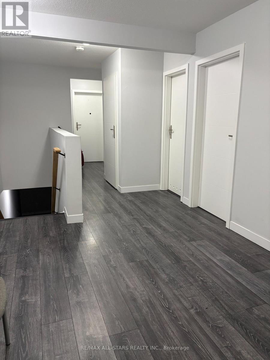 219 - 338 Albert Street, Waterloo, Ontario  N2L 3T8 - Photo 11 - X12858490