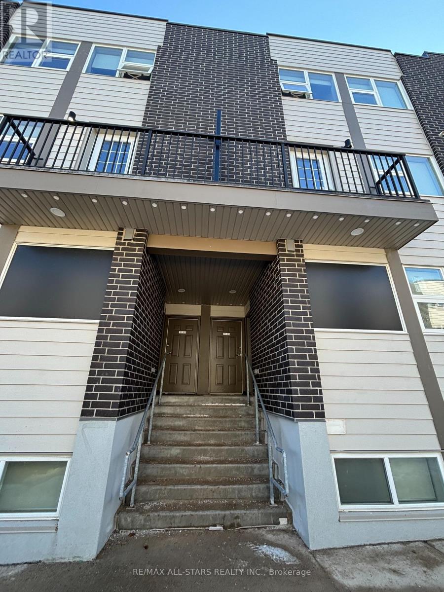 216 - 338 Albert Street, Waterloo, Ontario  N2L 3T8 - Photo 3 - X12858400