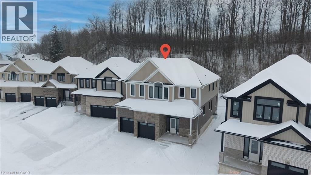 74 Quarry Park Drive, Kitchener, Ontario  N2B 3J7 - Photo 2 - 40803863