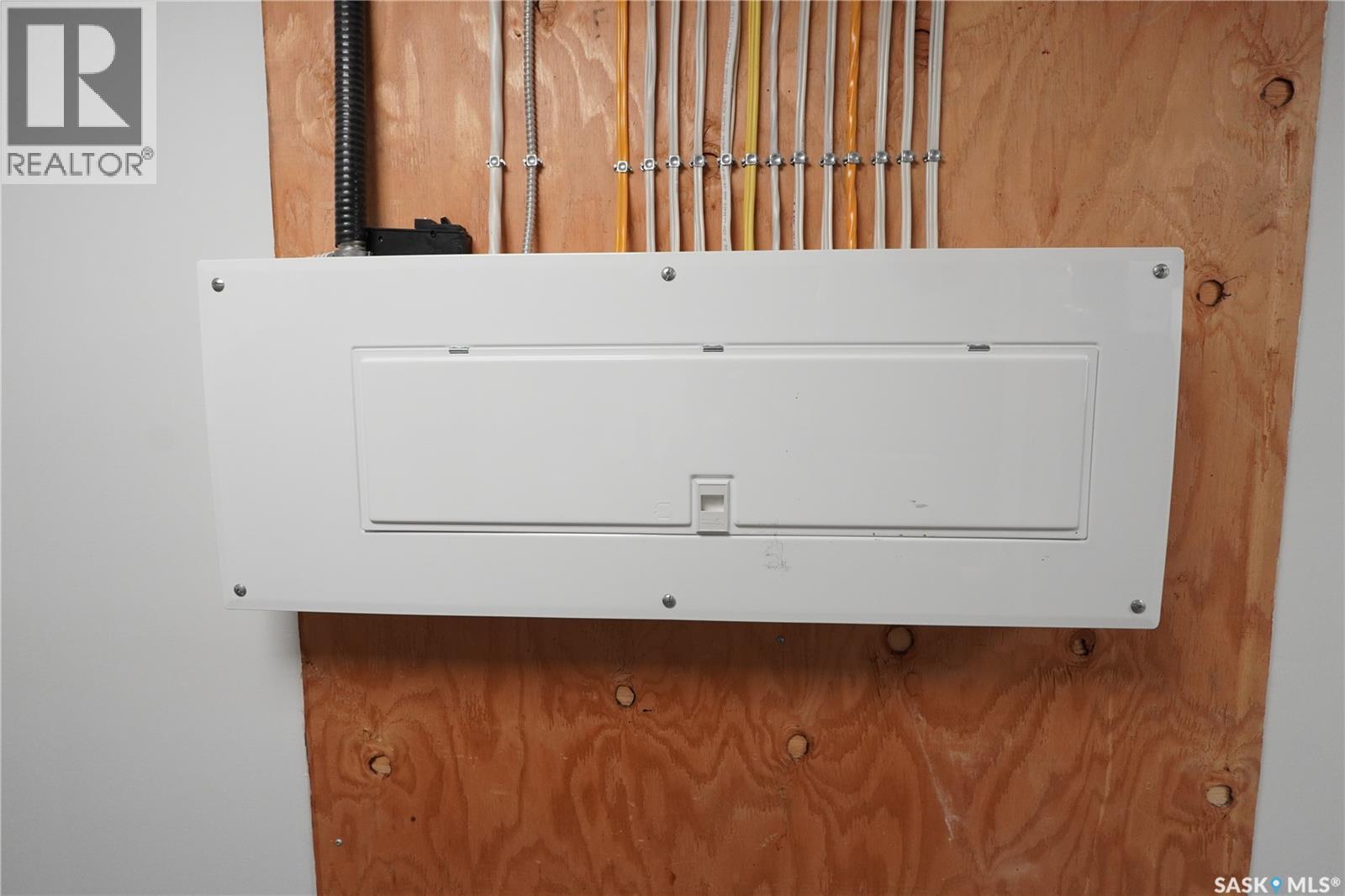 44 Crescent Drive, Avonlea, Saskatchewan  S0H 0C0 - Photo 21 - SK030007