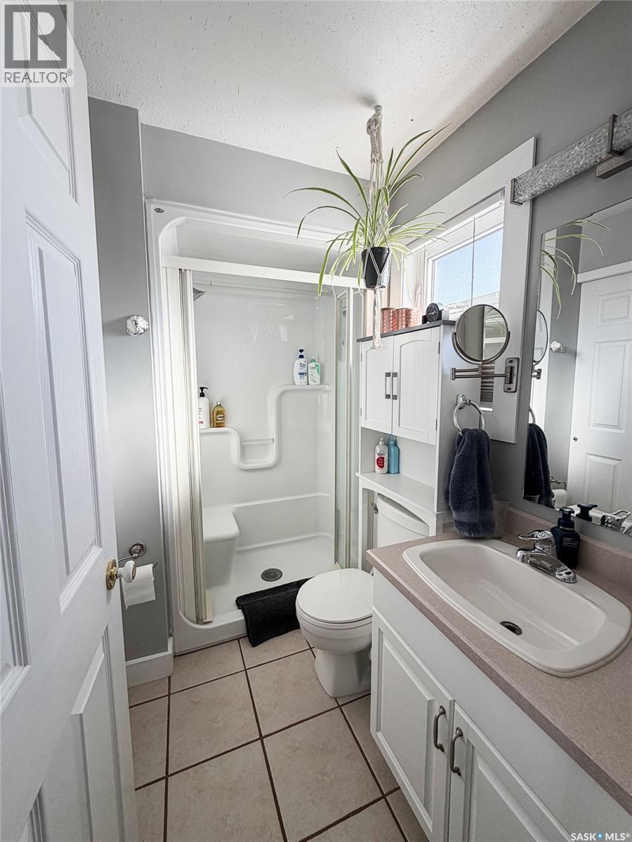 1 Morin Crescent, Meadow Lake, Saskatchewan  S9X 1Z8 - Photo 19 - SK030001