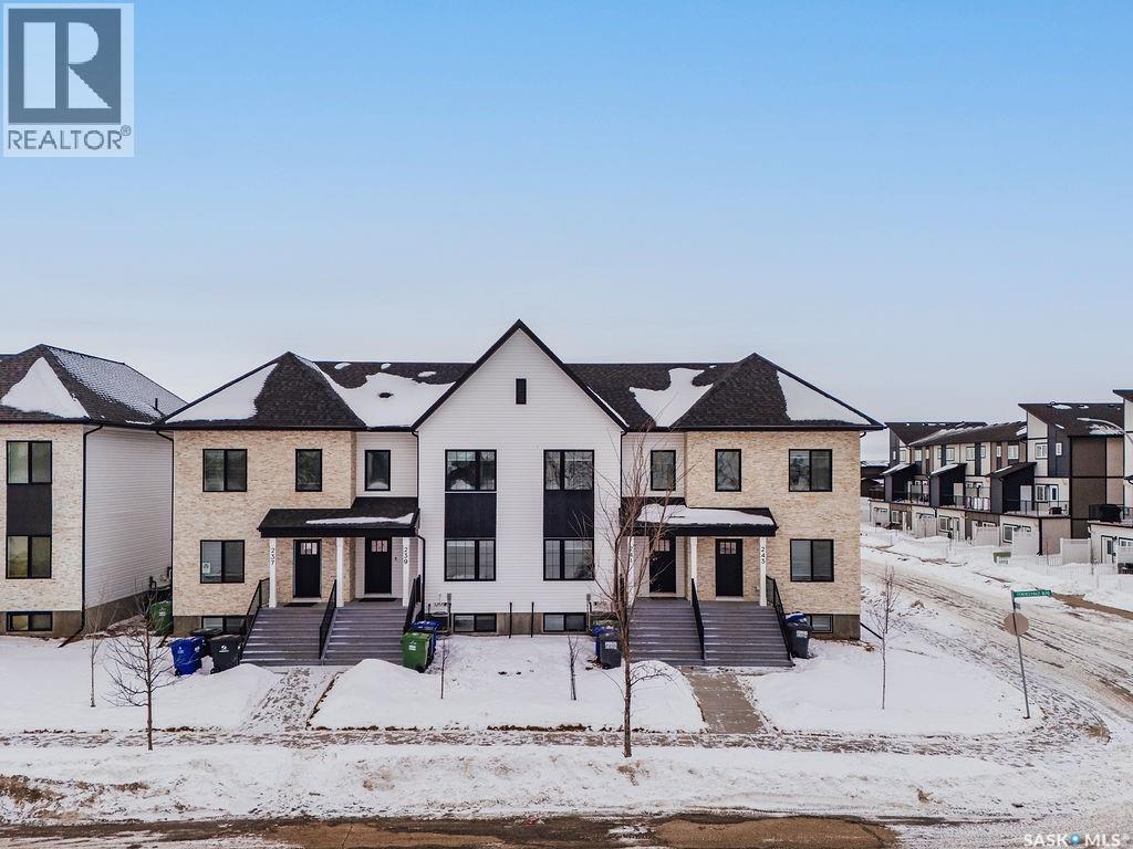 241 Feheregyhazi BOULEVARD, saskatoon, Saskatchewan