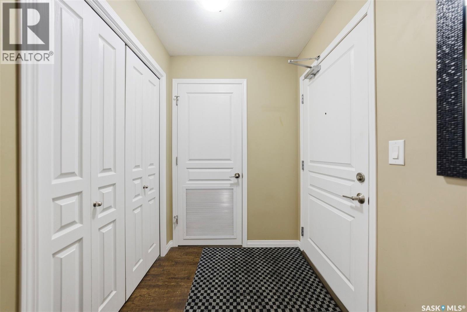 5107 110 Willis Crescent, Saskatoon, Saskatchewan  S7T 0N5 - Photo 6 - SK029997