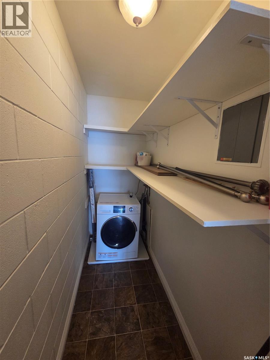 7 833 B Avenue N, Saskatoon, Saskatchewan  S7L 1E5 - Photo 6 - SK029971