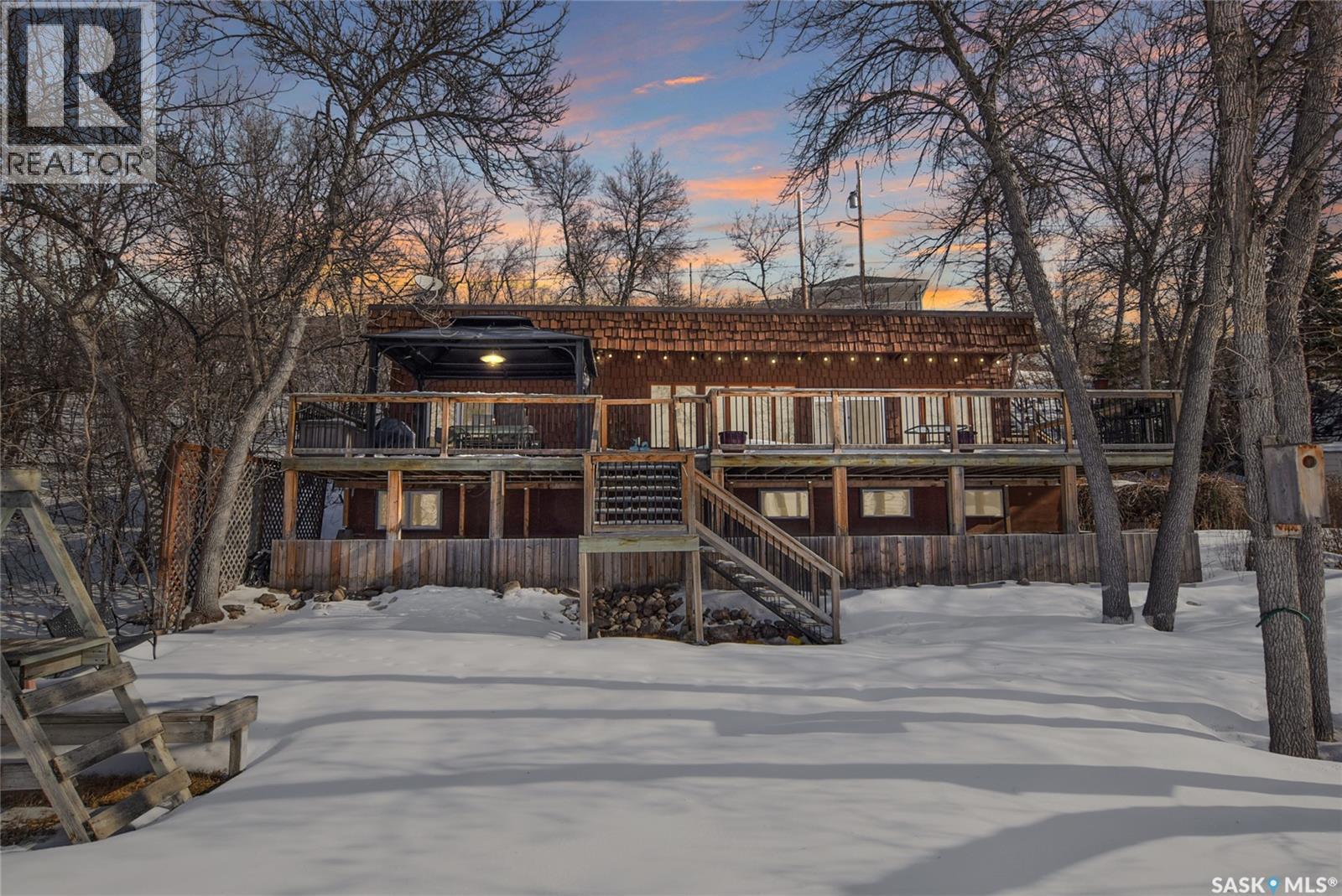 208-210 Criddle Avenue, Crooked Lake, Saskatchewan  S0G 1E0 - Photo 2 - SK029959