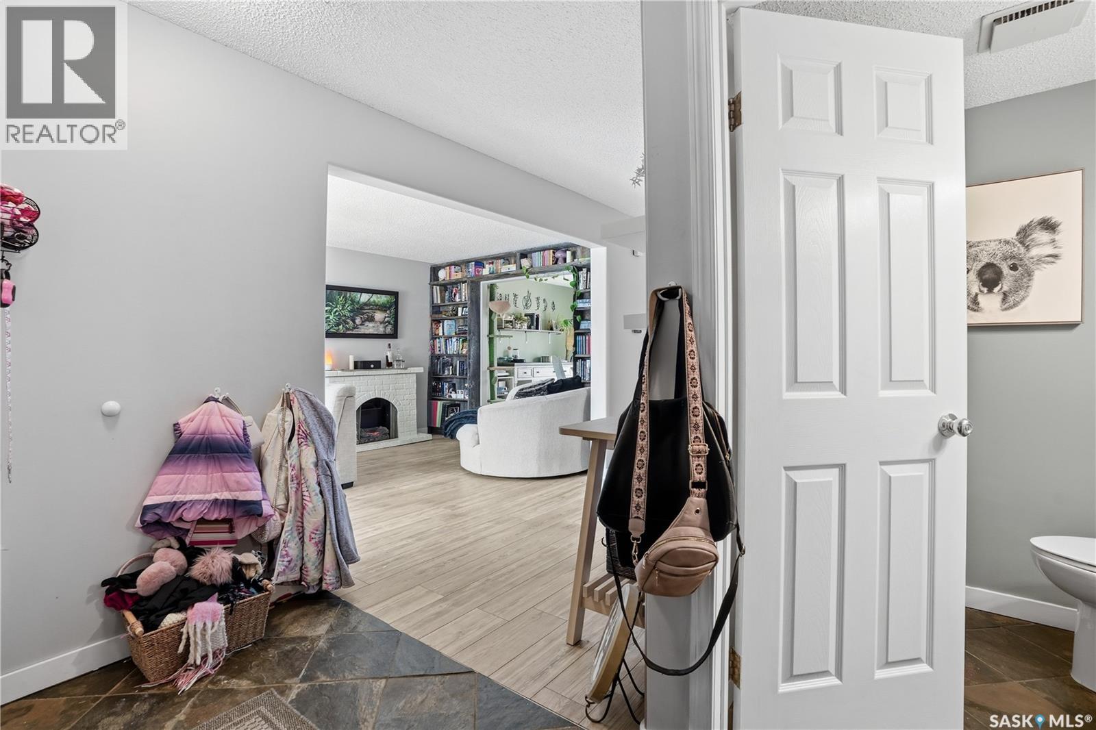 5935 Gibbings Bay, Regina, Saskatchewan  S4X 4B4 - Photo 2 - SK029956