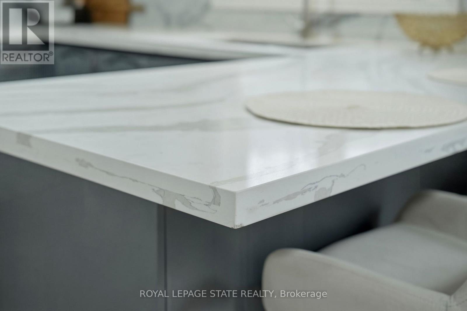 15 - 1983 Main Street W, Hamilton, Ontario  L8S 4R3 - Photo 18 - X12861996