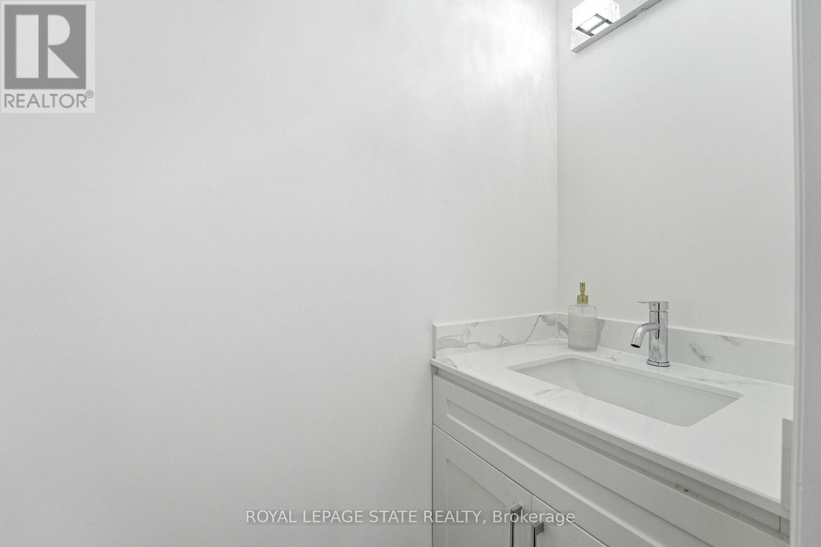 15 - 1983 Main Street W, Hamilton, Ontario  L8S 4R3 - Photo 34 - X12861996