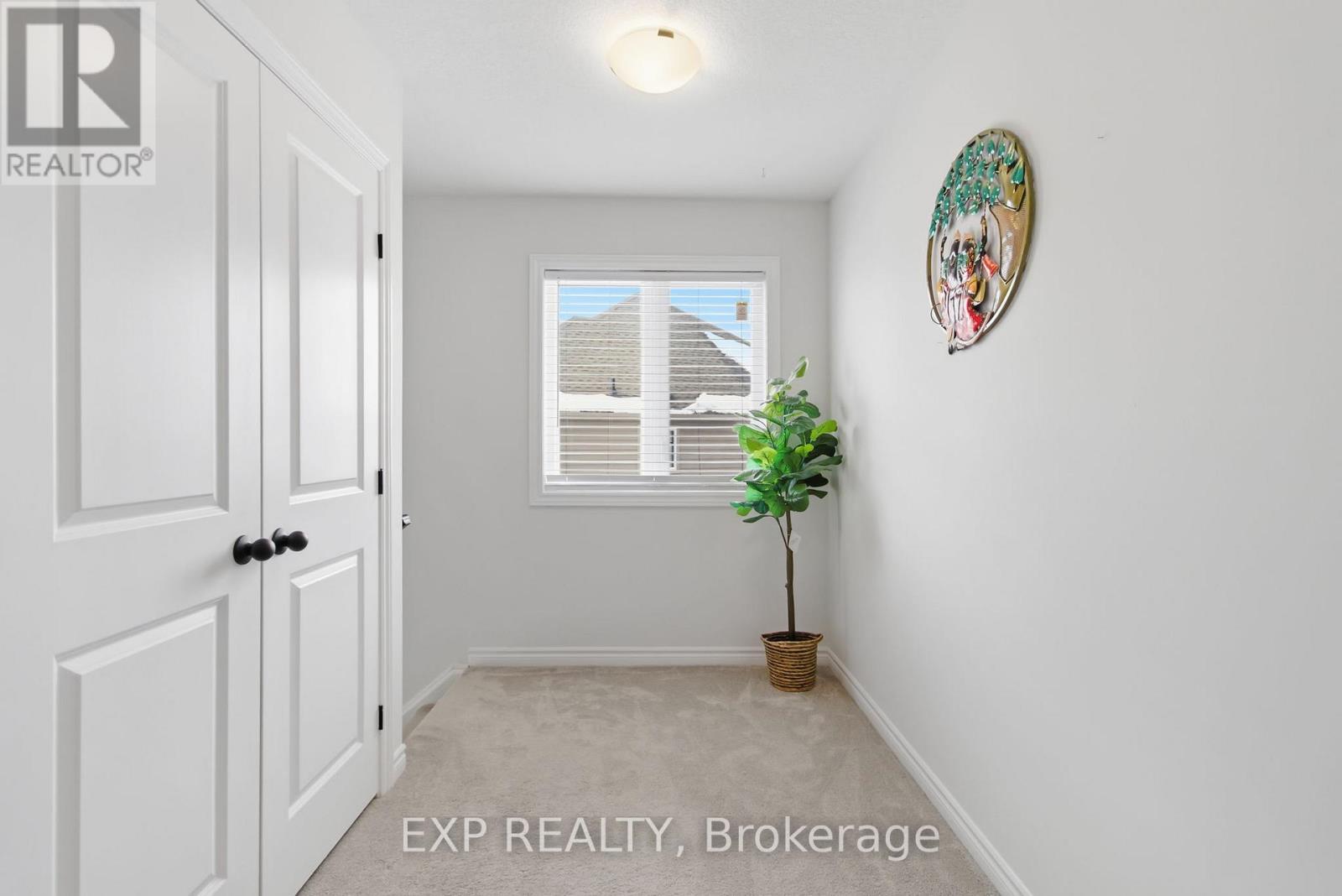 59 Monarch Woods Drive, Kitchener, Ontario  N2P 0K1 - Photo 14 - X12862148